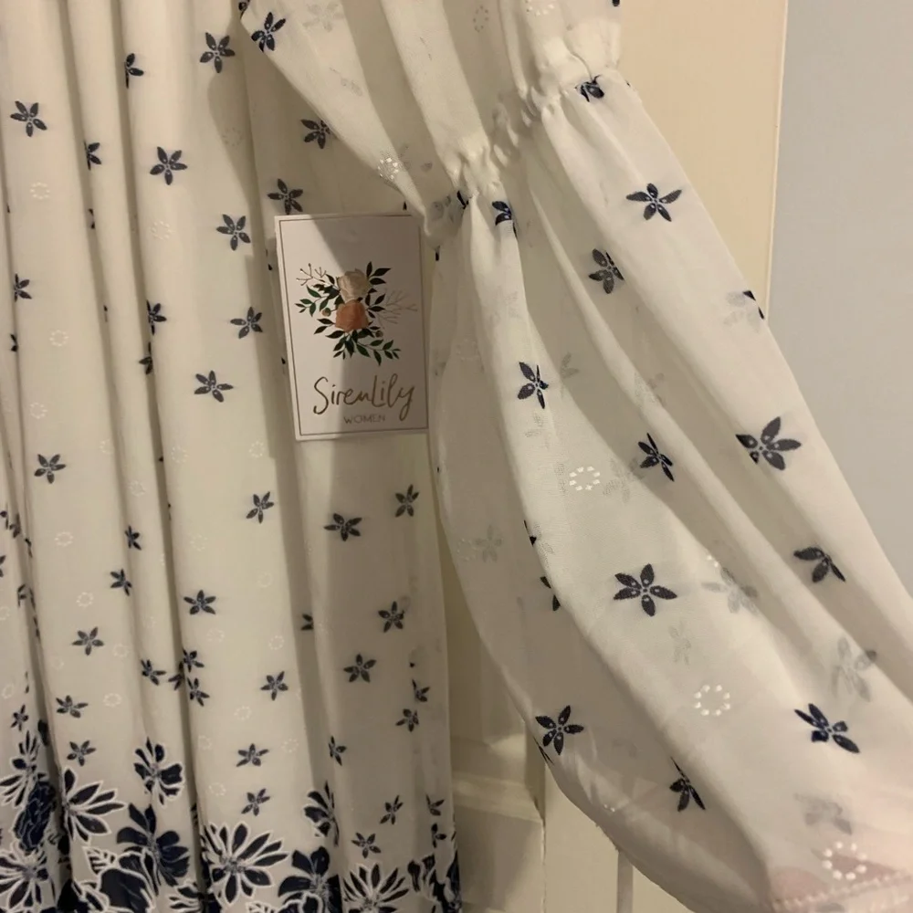 Siren Lily Women’s Plus White & Navy Blue Floral Long Sleeve Dress 3X - Picture 4 of 11